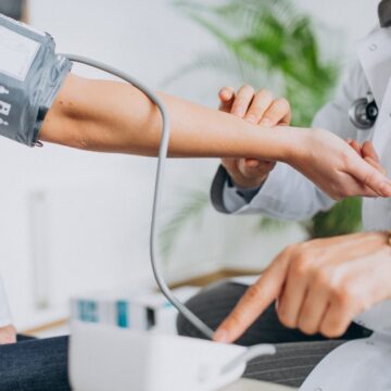 Health checks in your 20s, 30s and 40s: What to test and how often Health checks in your 20s, 30s and 40s: What to test and how often