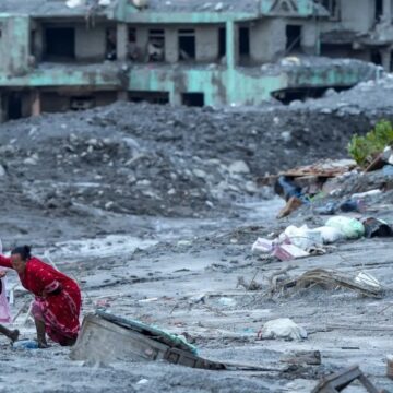 Nepal flash floods: What is the first health risk people should watch out for?