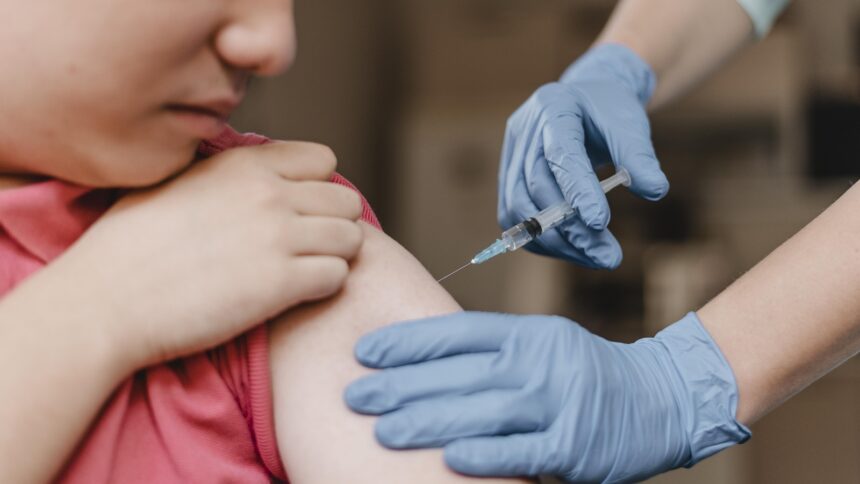 Pakistan records surge in HIV cases among children; expert shares warning signs