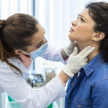 Sore throat after cancer treatment: What it could mean