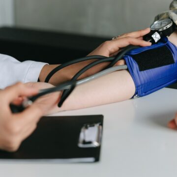 Your blood pressure should drop by 10–20% when you sleep: Why the ‘night-time dip’ matters