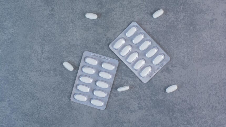 Cetirizine for allergies: Doctor explains dosage, drowsiness and withdrawal Cetirizine for allergies: Doctor explains dosage, drowsiness and withdrawal