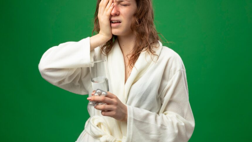 Low vitamin B12 symptoms: How to recognise the signs and when to get tested