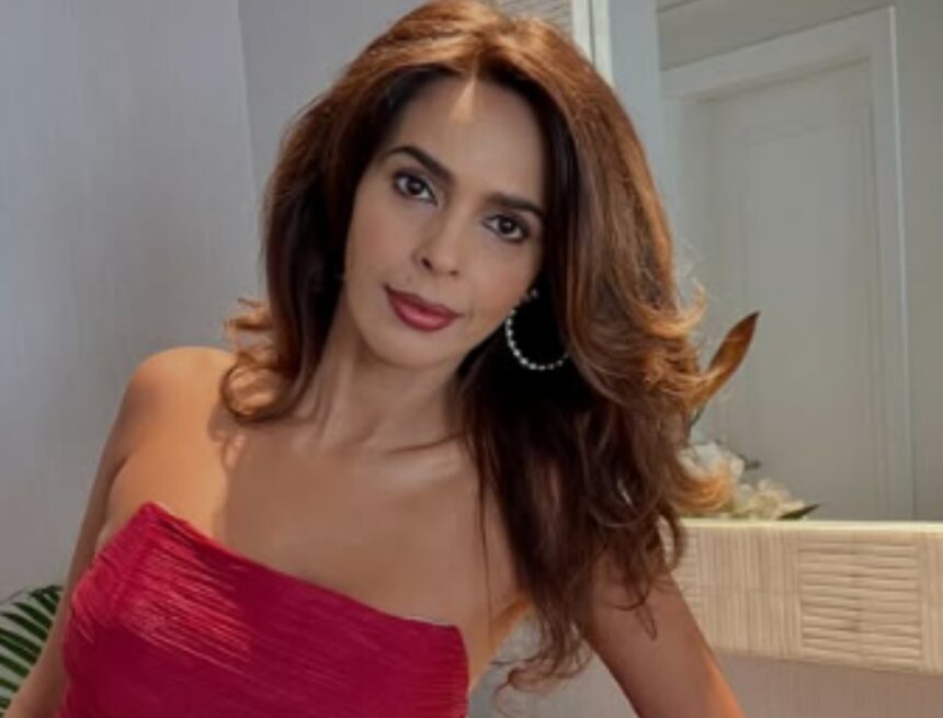Mallika Sherawat shares breakfast routine, says she eats fruit 30 minutes before idli
