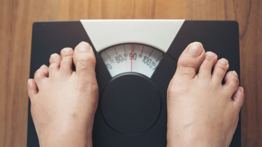 Shorter women in their 40s may burn fewer calories at rest: what this means for weight loss Shorter women in their 40s may burn fewer calories at rest: what this means for weight loss